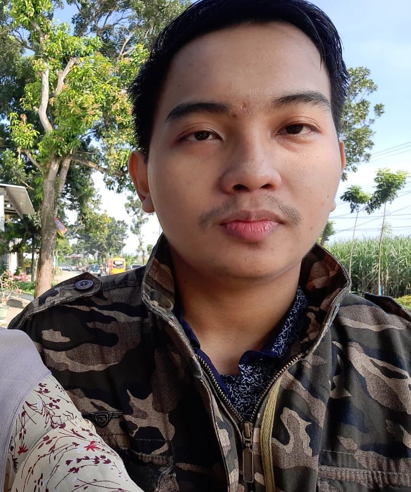 Zeha Irawan | Senior Marketing Dev